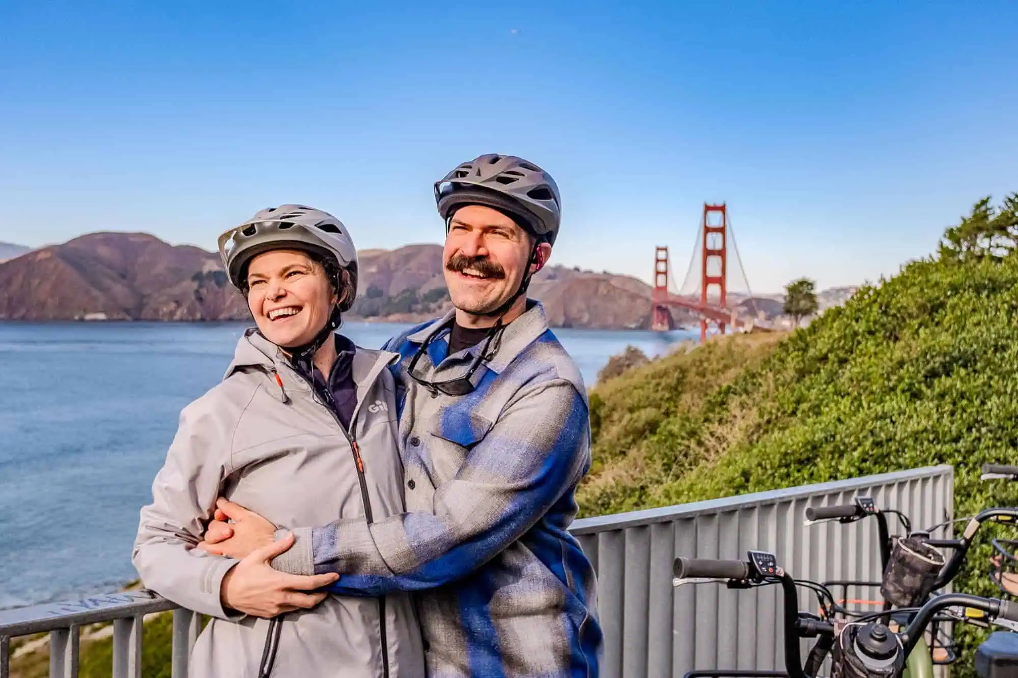 The Ultimate Electric Sf Bike Tour 1 Couple enjoying the ultimate san francisco e-bike tour with golden gate bridge views